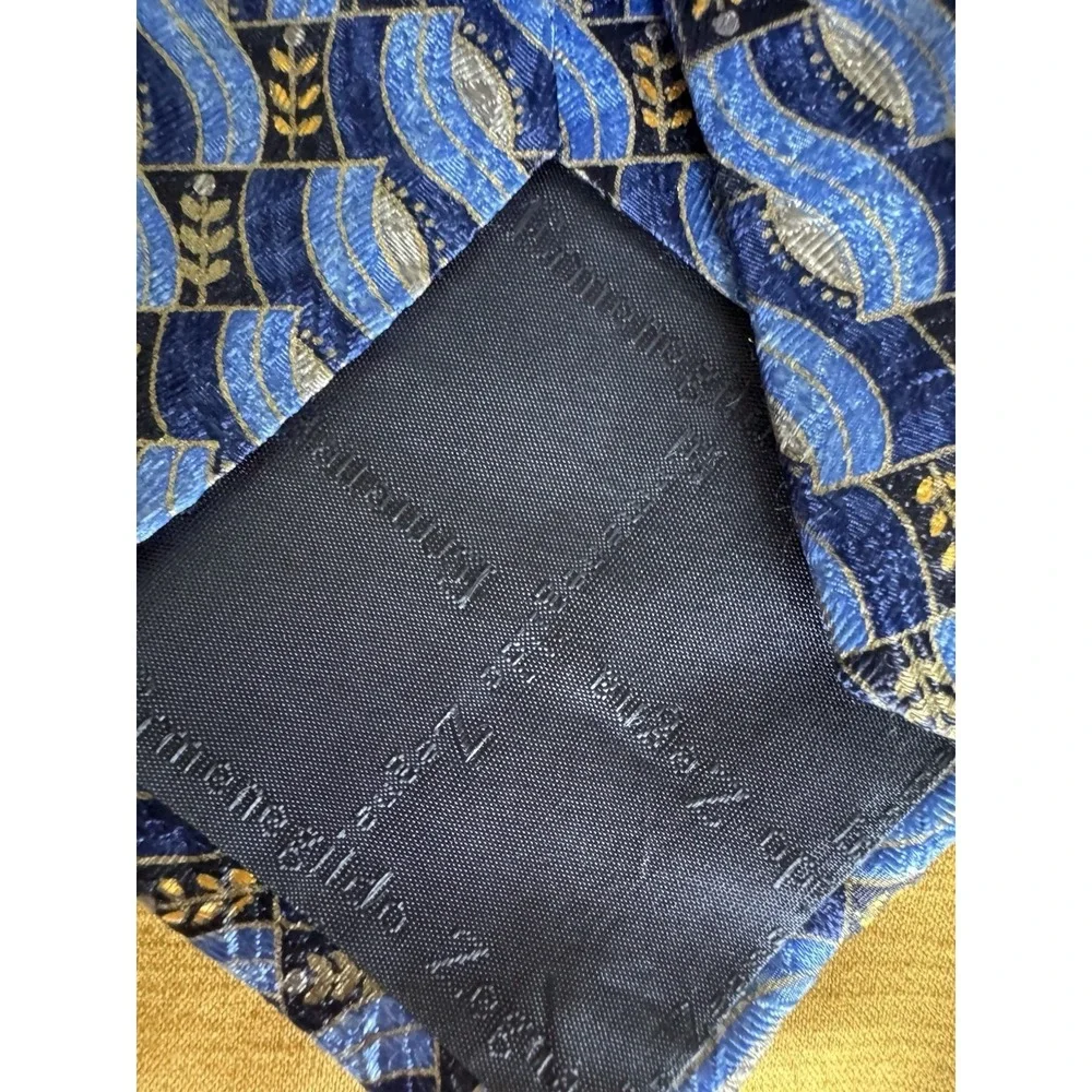 Ermenegildo Zegna Silk Blue‎ Geometric Luxury Italian Designer Tie